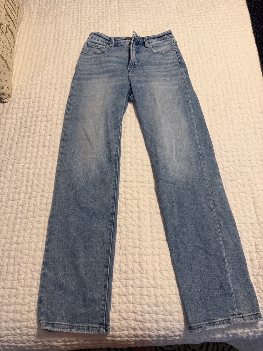 High-Rise Light Blue Wide-Leg Women’s Jeans